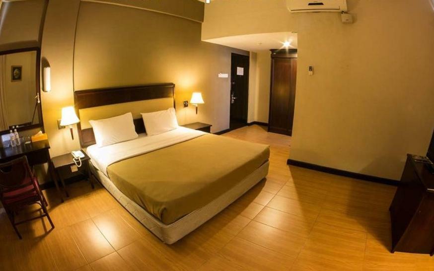 Lodge 18 Hotel Butterworth Ngoại thất bức ảnh