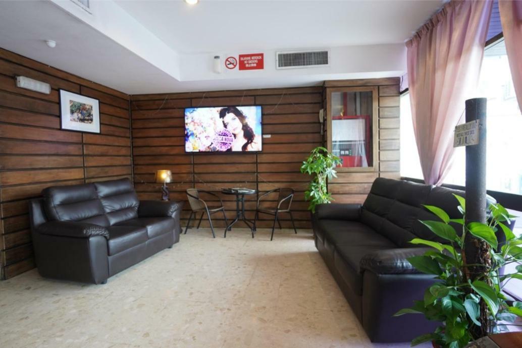 Lodge 18 Hotel Butterworth Ngoại thất bức ảnh