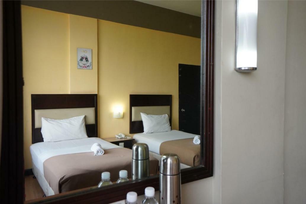 Lodge 18 Hotel Butterworth Ngoại thất bức ảnh